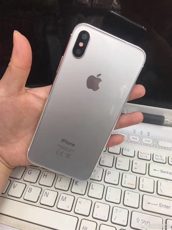 iPhone 4回归！队友公布iPhone 8定妆样机：正面全是屏