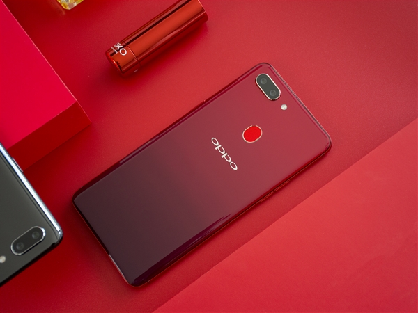 OPPO R15梦镜版图赏：3D四曲面陶瓷颜值赞