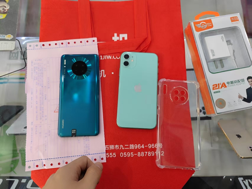 二手良品，超便宜，几百元的手机，华为mate30 苹果11  两台卖走  真机图赏！价格很便宜 ！超级划算